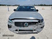 ✅ 2024 Volvo S60 Core Dark Theme • VIN: 7JRL12FK4RG321432 • Lot: 84914635. Listed on Copart with 25,401 mi. Free auction sales archive from the USA and detailed vehicle history report at DreamBid. Image 5.