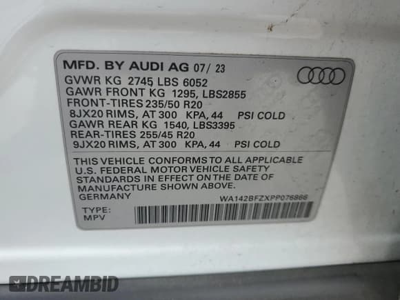 ✅ 2023 Audi Q4 e-tron Sportback Prestige • VIN: WA142BFZXPP076866 • Лот: 52849955. Опубликован ранее на Copart с пробегом 9 045 миль. Бесплатный доступ к архиву аукционных продаж из США и подробный отчёт об истории автомобиля на DreamBid. Изображение 13.