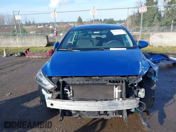 ✅ 2017 Hyundai Ioniq Blue • VIN: KMHC65LC0HU026306 • Lot: 41707234. Wystawiony na IAAI z przebiegiem 77 793 mil. Bezpłatny archiwum sprzedaży aukcyjnych z USA i szczegółowy raport historii pojazdu na DreamBid. Zdjęcie 12.