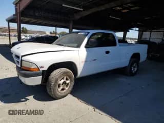 1997 Dodge Dakota with VIN 1B7GG23YXVS237890, listed as a Copart auction lot 69824725 with Not provided miles and Salvage title. Bid and sale history available at DreamBid. Image 1.