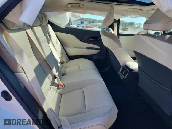 ✅ 2024 Toyota Crown Limited • VIN: JTDAAAAF7R3026424 • Lot: 89499425. Listed on Copart with 18,950 mi. Free auction sales archive from the USA and detailed vehicle history report at DreamBid. Image 10.