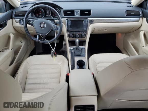 ✅ 2016 Volkswagen Passat SEL Premium • VIN: 1VWCS7A30GC028959 • Lot: 82275165. Listed on Copart with 97,505 mi. Free auction sales archive from the USA and detailed vehicle history report at DreamBid. Image 8.