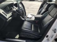 ✅ 2015 Acura TLX Technology • VIN: 19UUB3F51FA005616 • Lot: 84244525. Listed on Copart with 117,711 mi. Free auction sales archive from the USA and detailed vehicle history report at DreamBid. Image 7.