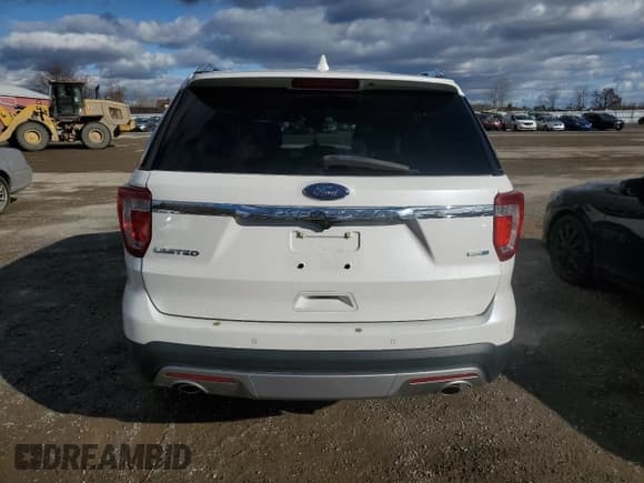 ✅ 2016 Ford Explorer Limited • VIN: 1FM5K8F89GGC16213 • Lot: 92686015. Wystawiony na Copart z przebiegiem Nie podano. Bezpłatny archiwum sprzedaży aukcyjnych z USA i szczegółowy raport historii pojazdu na DreamBid. Zdjęcie 6.