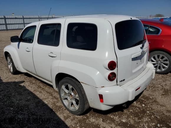 ✅ 2008 Chevrolet HHR LS • VIN: 3GNDA13D68S533727 • Lot: 47601335. Listed on Copart with 123,072 mi. Free auction sales archive from the USA and detailed vehicle history report at DreamBid. Image 2.