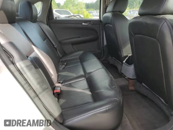 2015 Chevrolet Impala Police Police с VIN 2G1WD5E38F1159448, выставлен на аукционе Copart как лот 57712885 с пробегом 226 647 миль миль и Списание • Salvage title. История ставок и продаж доступна на DreamBid. Изображение 10.