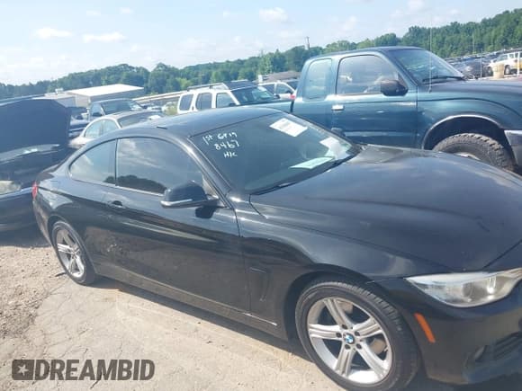 ✅ 2014 BMW 4 Series 428i xDrive • VIN: WBA3N5C52EF716998 • Lot: 42548467. Listed on IAAI with 212,418 mi. Free auction sales archive from the USA and detailed vehicle history report at DreamBid. Image 13.