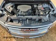 ✅ 2021 GMC Acadia SLT • VIN: 1GKKNMLS2MZ122041 • Lot: 71328305. Wystawiony na Copart z przebiegiem 62 483 mil. Bezpłatny archiwum sprzedaży aukcyjnych z USA i szczegółowy raport historii pojazdu na DreamBid. Zdjęcie 12.