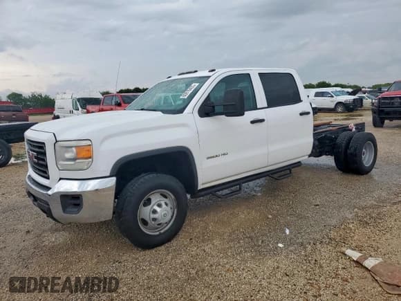✅ 2015 GMC Sierra 1500 • VIN: 1GD411CG8FF186787 • Лот: 60819405. Опубликован ранее на Copart с пробегом 205 634 миль. Бесплатный доступ к архиву аукционных продаж из США и подробный отчёт об истории автомобиля на DreamBid. Изображение 1.