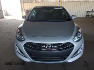 ✅ 2014 Hyundai Elantra • VIN: KMHD35LH4EU163950 • Lot: 90672275. Listed on Copart with 146,336 mi. Free auction sales archive from the USA and detailed vehicle history report at DreamBid. Image 5.