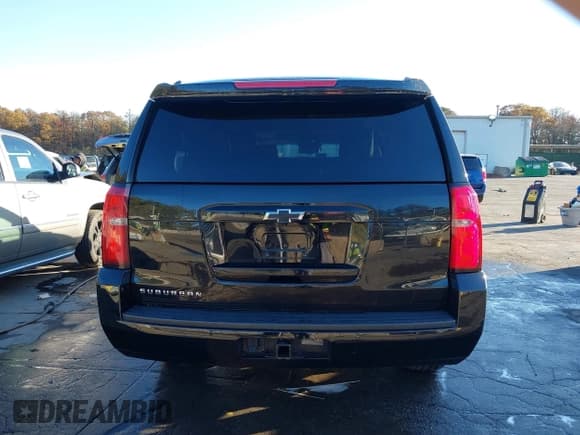 ✅ 2020 Chevrolet Suburban LT • VIN: 1GNSKHKC2LR176418 • Lot: 43544924. Wystawiony na IAAI z przebiegiem 207 318 mil. Bezpłatny archiwum sprzedaży aukcyjnych z USA i szczegółowy raport historii pojazdu na DreamBid. Zdjęcie 16.