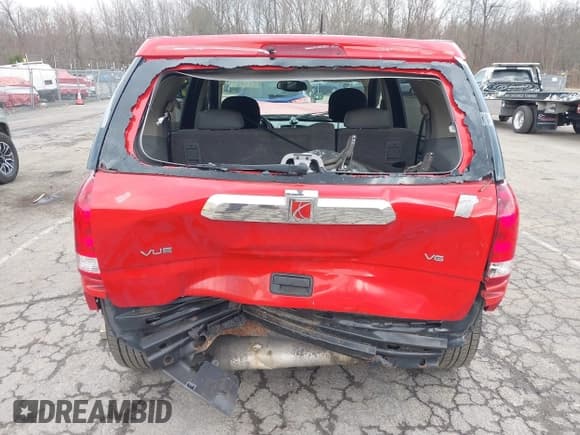 ✅ 2006 Saturn VUE • VIN: 5GZCZ53496S818286 • Lot: 41887405. Wystawiony na IAAI z przebiegiem 219 872 mil. Bezpłatny archiwum sprzedaży aukcyjnych z USA i szczegółowy raport historii pojazdu na DreamBid. Zdjęcie 16.