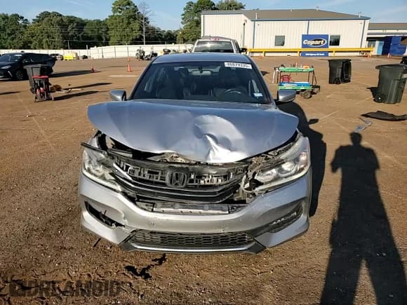 ✅ 2016 Honda Accord Sport • VIN: 1HGCR2F5XGA091933 • Lot: 86879335. Wystawiony na Copart z przebiegiem 115 766 mil. Bezpłatny archiwum sprzedaży aukcyjnych z USA i szczegółowy raport historii pojazdu na DreamBid. Zdjęcie 13.