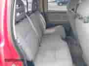 2007 Dodge Dakota SLT z VIN 1D7HW48N17S128373, wystawiony jako IAAI lot #42633897 z przebiegiem 129 780 mil mil oraz . Historia ofert i sprzedaży dostępna na DreamBid. Obrazek 8.