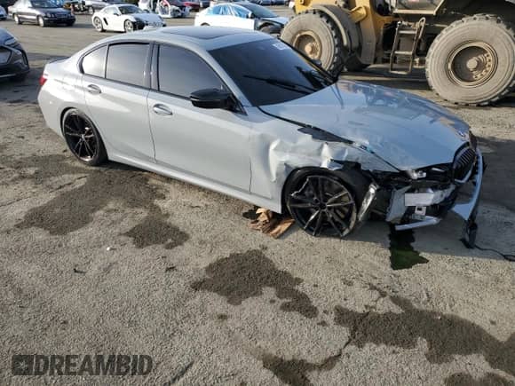2024 BMW 3 Series M340i with VIN 3MW49FS09R8E32108, listed as a Copart auction lot 45897695 with 21,076 mi miles and Salvage title. Bid and sale history available at DreamBid. Image 4.