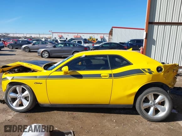 ✅ 2017 Dodge Challenger R/T • VIN: 2C3CDZBT1HH573756 • Лот: 41305792. Опубликован ранее на IAAI с пробегом Не указан. Бесплатный доступ к архиву аукционных продаж из США и подробный отчёт об истории автомобиля на DreamBid. Изображение 15.