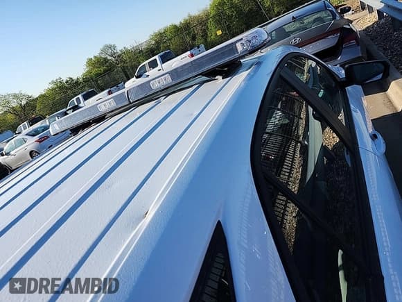 ✅ 2024 Chevrolet Equinox LS • VIN: 3GNAX5EG7RL261670 • Lot: 42399699. Wystawiony na IAAI z przebiegiem 18 mil. Bezpłatny archiwum sprzedaży aukcyjnych z USA i szczegółowy raport historii pojazdu na DreamBid. Zdjęcie 1.