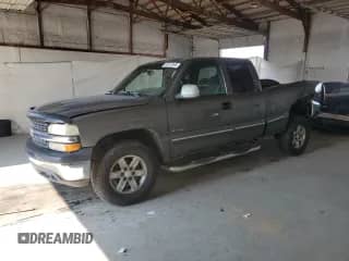 2000 Chevrolet Silverado 1500 LT с VIN 2GCEK19T3Y1168282, выставлен на аукционе Copart как лот 68747265 с пробегом 291 097 миль миль и На запчасти • Non repairable. История ставок и продаж доступна на DreamBid. Изображение 1.