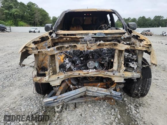 ✅ 2018 Chevrolet Colorado 4WD LT • VIN: 1GCGTCEN6J1124751 • Lot: 67762055. Listed on Copart with Not provided. Free auction sales archive from the USA and detailed vehicle history report at DreamBid. Image 5.