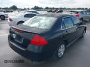 ✅ 2007 Honda Accord LX • VIN: 3HGCM56467G710441 • Lot: 41400683. Listed on IAAI with 240,391 mi. Free auction sales archive from the USA and detailed vehicle history report at DreamBid. Image 4.