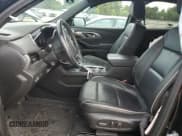 ✅ 2023 Chevrolet Traverse Premier • VIN: 1GNEVKKW8PJ208479 • Lot: 69153725. Wystawiony na Copart z przebiegiem 30 828 mil. Bezpłatny archiwum sprzedaży aukcyjnych z USA i szczegółowy raport historii pojazdu na DreamBid. Zdjęcie 7.