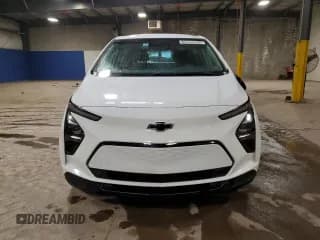 ✅ 2023 Chevrolet Bolt EV 1LT • VIN: 1G1FW6S04P4162573 • Lot: 76999004. Wystawiony na Copart z przebiegiem 46 420 mil. Bezpłatny archiwum sprzedaży aukcyjnych z USA i szczegółowy raport historii pojazdu na DreamBid. Zdjęcie 5.