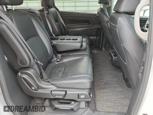 ✅ 2021 Honda Odyssey Touring • VIN: 5FNRL6H83MB007639 • Лот: 71607285. Опубликован ранее на Copart с пробегом 77 767 миль. Бесплатный доступ к архиву аукционных продаж из США и подробный отчёт об истории автомобиля на DreamBid. Изображение 11.