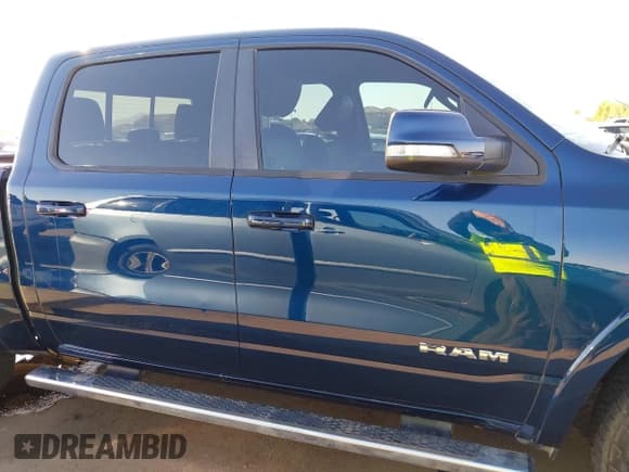 ✅ 2022 Ram 1500 Laramie • VIN: 1C6RREJTXNN291496 • Lot: 43663207. Listed on IAAI with 51,775 mi. Free auction sales archive from the USA and detailed vehicle history report at DreamBid. Image 13.