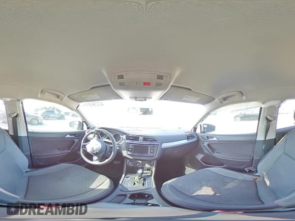 ✅ 2020 Volkswagen Tiguan S • VIN: 3VV1B7AX6LM103686 • Lot: 47294995. Listed on Copart with 66,966 mi. Free auction sales archive from the USA and detailed vehicle history report at DreamBid. Image 13.