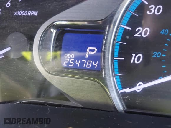 ✅ 2013 Toyota Sienna XLE • VIN: 5TDYK3DC4DS317348 • Lot: 43642452. Listed on IAAI with 254,784 mi. Free auction sales archive from the USA and detailed vehicle history report at DreamBid. Image 15.