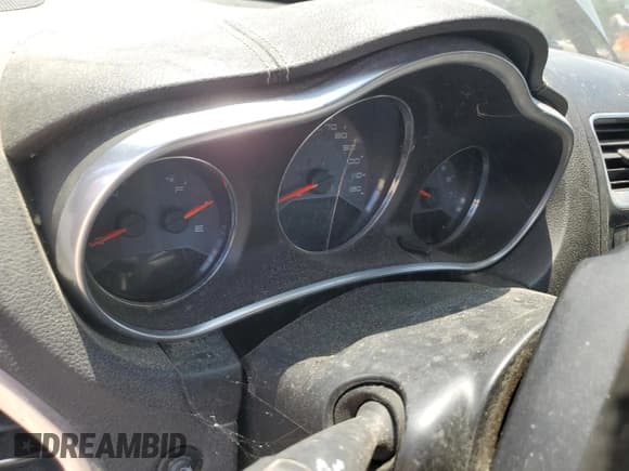 ✅ 2014 Dodge Avenger SE • VIN: 1C3CDZAB0EN221098 • Лот: 62563084. Опубликован ранее на Copart с пробегом Не указан. Бесплатный доступ к архиву аукционных продаж из США и подробный отчёт об истории автомобиля на DreamBid. Изображение 9.