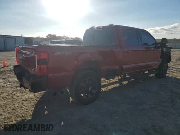 ✅ 2024 Ford F-350 XL • VIN: 1FT8W3BM1REC03661 • Лот: 87275825. Опубликован ранее на Copart с пробегом 71 802 миль. Бесплатный доступ к архиву аукционных продаж из США и подробный отчёт об истории автомобиля на DreamBid. Изображение 3.