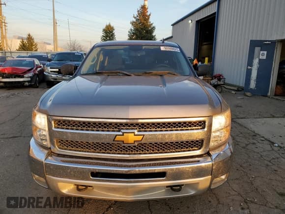 ✅ 2013 Chevrolet Silverado 1500 LT • VIN: 3GCPKSE74DG348072 • Лот: 90988025. Опубликован ранее на Copart с пробегом 174 505 миль. Бесплатный доступ к архиву аукционных продаж из США и подробный отчёт об истории автомобиля на DreamBid. Изображение 5.
