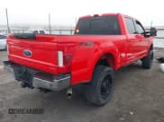 ✅ 2017 Ford F-250 Lariat • VIN: 1FT7W2B65HEF12104 • Lot: 41503624. Wystawiony na IAAI z przebiegiem Nie podano. Bezpłatny archiwum sprzedaży aukcyjnych z USA i szczegółowy raport historii pojazdu na DreamBid. Zdjęcie 4.