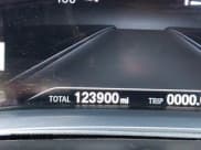 ✅ 2016 BMW 7 Series 740i • VIN: WBA7E2C5XGG739099 • Lot: 41526038. Wystawiony na IAAI z przebiegiem 123 900 mil. Bezpłatny archiwum sprzedaży aukcyjnych z USA i szczegółowy raport historii pojazdu na DreamBid. Zdjęcie 15.