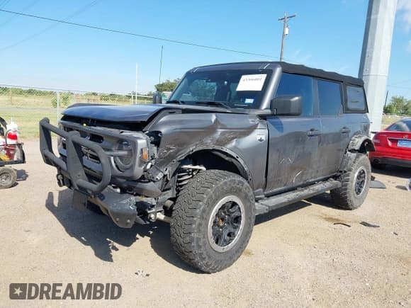 ✅ 2021 Ford Bronco Big Bend • VIN: 1FMEE5DPXMLB01249 • Lot: 43306001. Wystawiony na IAAI z przebiegiem 25 952 mil. Bezpłatny archiwum sprzedaży aukcyjnych z USA i szczegółowy raport historii pojazdu na DreamBid. Zdjęcie 18.