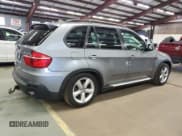 ✅ 2010 BMW X5 30i • VIN: 5UXFE4C52AL381536 • Лот: 87488935. Опубликован ранее на Copart с пробегом 262 927 миль. Бесплатный доступ к архиву аукционных продаж из США и подробный отчёт об истории автомобиля на DreamBid. Изображение 3.