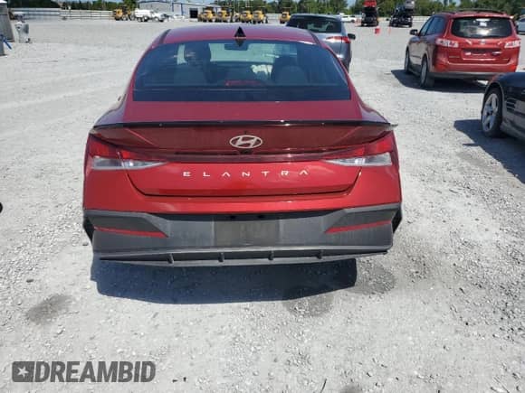 2025 Hyundai Elantra SEL Sport with VIN KMHLM4DG8SU875463, listed as a Copart auction lot 80696775 with 8,567 mi miles and Non repairable. Bid and sale history available at DreamBid. Image 6.