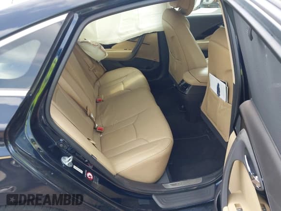 ✅ 2012 Hyundai Azera • VIN: KMHFH4JG2CA174846 • Lot: 42477082. Listed on IAAI with 73,371 mi. Free auction sales archive from the USA and detailed vehicle history report at DreamBid. Image 8.