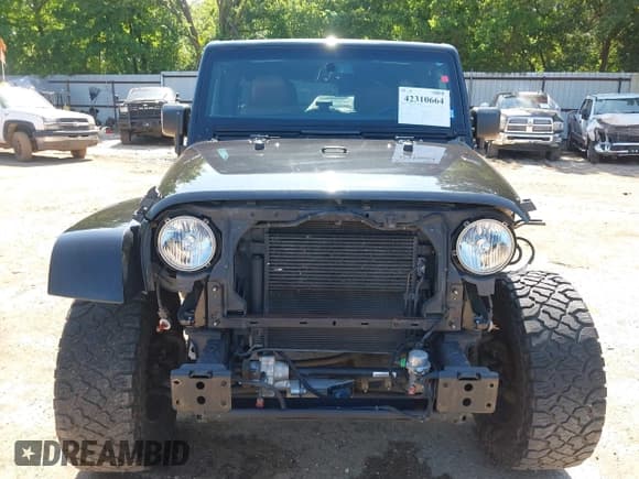 ✅ 2016 Jeep Wrangler Unlimited Rubicon Hard Rock • VIN: 1C4BJWFG0GL218364 • Lot: 42310664. Listed on IAAI with 112,379 mi. Free auction sales archive from the USA and detailed vehicle history report at DreamBid. Image 6.