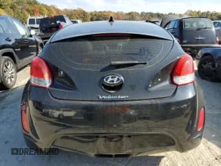 ✅ 2013 Hyundai Veloster w/Gray Int • VIN: KMHTC6AD3DU107580 • Lot: 77827544. Wystawiony na Copart z przebiegiem 176 893 mil. Bezpłatny archiwum sprzedaży aukcyjnych z USA i szczegółowy raport historii pojazdu na DreamBid. Zdjęcie 6.