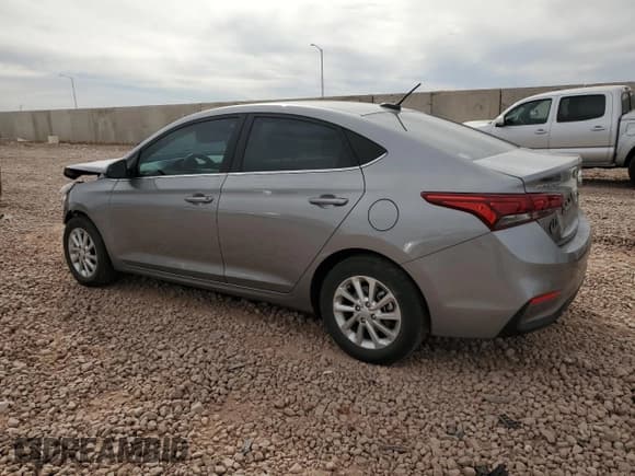 ✅ 2022 Hyundai Accent SEL • VIN: 3KPC24A62NE187628 • Лот: 48083975. Опубликован ранее на Copart с пробегом 17 110 миль. Бесплатный доступ к архиву аукционных продаж из США и подробный отчёт об истории автомобиля на DreamBid. Изображение 2.