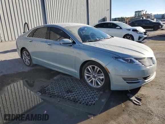 ✅ 2014 Lincoln MKZ Hybrid • VIN: 3LN6L2LUXER813280 • Лот: 83327564. Опубликован ранее на Copart с пробегом 42 998 миль. Бесплатный доступ к архиву аукционных продаж из США и подробный отчёт об истории автомобиля на DreamBid. Изображение 4.