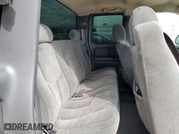 ✅ 2003 Chevrolet Silverado 2500HD LS • VIN: 1GCHC29U13E267442 • Лот: 51182565. Опубликован ранее на Copart с пробегом Не указан. Бесплатный доступ к архиву аукционных продаж из США и подробный отчёт об истории автомобиля на DreamBid. Изображение 10.