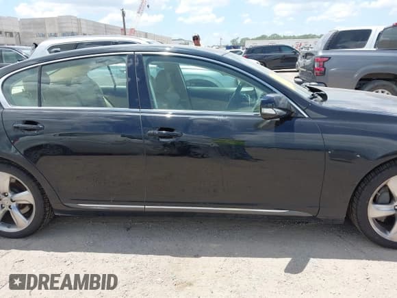 ✅ 2011 Lexus GS 350 • VIN: JTHBE1KS2B0054013 • Lot: 42590799. Wystawiony na IAAI z przebiegiem 115 900 mil. Bezpłatny archiwum sprzedaży aukcyjnych z USA i szczegółowy raport historii pojazdu na DreamBid. Zdjęcie 13.