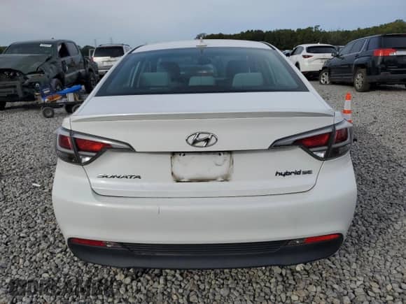 2017 Hyundai Sonata SE z VIN KMHE24L13HA058309, wystawiony jako Copart lot #89882595 z przebiegiem 141 034 mil mil oraz Czysty tytuł • Clean title. Historia ofert i sprzedaży dostępna na DreamBid. Obrazek 6.