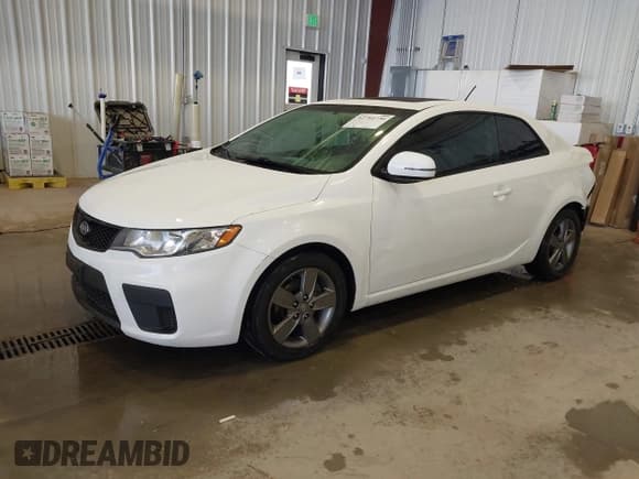 ✅ 2011 Kia Forte EX • VIN: KNAFU6A23B5429833 • Lot: 42784736. Wystawiony na IAAI z przebiegiem 156 498 mil. Bezpłatny archiwum sprzedaży aukcyjnych z USA i szczegółowy raport historii pojazdu na DreamBid. Zdjęcie 2.