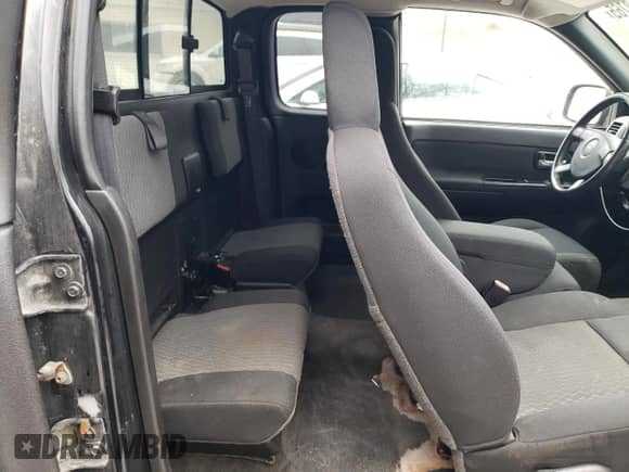 2008 Chevrolet Colorado 2LT z VIN 1GCDT49E888211913, wystawiony jako Copart lot #44118765 z przebiegiem 166 614 mil mil oraz Czysty tytuł • Clean title. Historia ofert i sprzedaży dostępna na DreamBid. Obrazek 10.