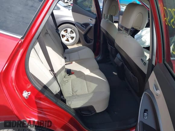 ✅ 2018 Hyundai Santa Fe 2.4L • VIN: 5XYZUDLB9JG509774 • Лот: 43225565. Опубликован ранее на IAAI с пробегом Не указан. Бесплатный доступ к архиву аукционных продаж из США и подробный отчёт об истории автомобиля на DreamBid. Изображение 8.