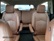 ✅ 2015 Chevrolet Traverse LT • VIN: 1GNKRHKD4FJ221740 • Lot: 55963634. Wystawiony na Copart z przebiegiem 79 218 mil. Bezpłatny archiwum sprzedaży aukcyjnych z USA i szczegółowy raport historii pojazdu na DreamBid. Zdjęcie 10.